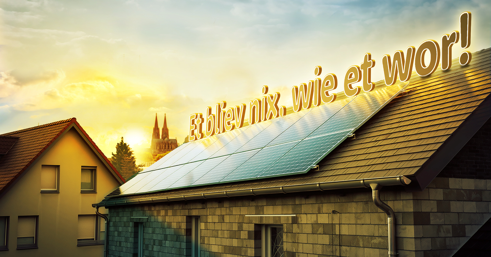 Haus mit Solaranlage auf dem Dach